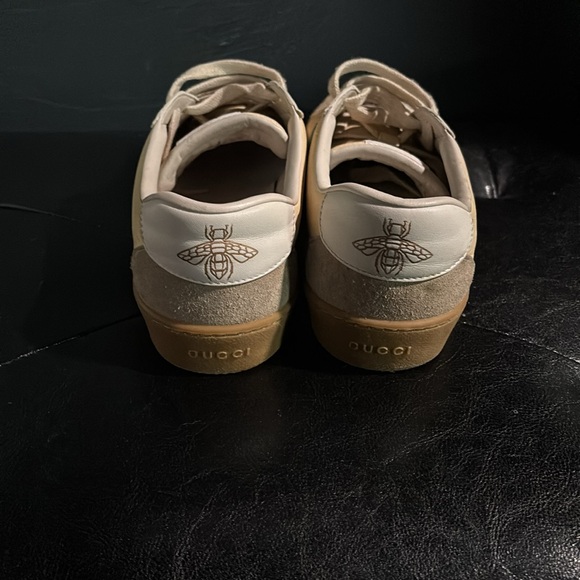 Gucci women’s Sneakers in Cream and Green with Red Stripe - Picture 8 of 8